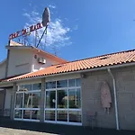 Cruz Da Mata Hotel