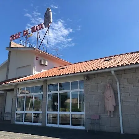 Cruz Da Mata Hotel